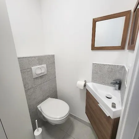 2 Pieces Neuf, 43 M2 , Garage Appartamento *
